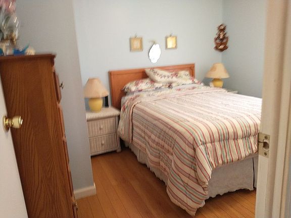 4th image of 265 W Cedro Dr