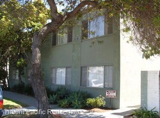 1110 5th St APT E, Coronado, CA 92118