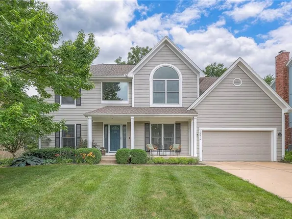 15514 Beverly Ct, Overland Park, KS 66223