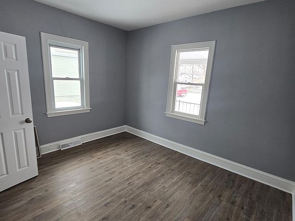 2nd image of 6624 Alabama Ave