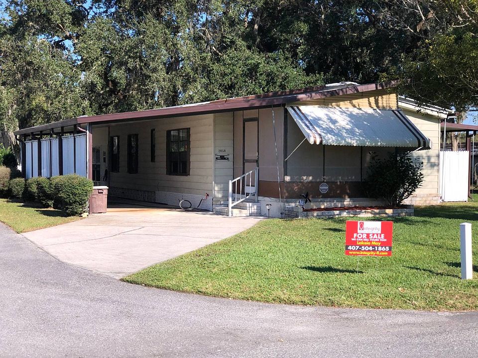 1st image of 2059 Troon St