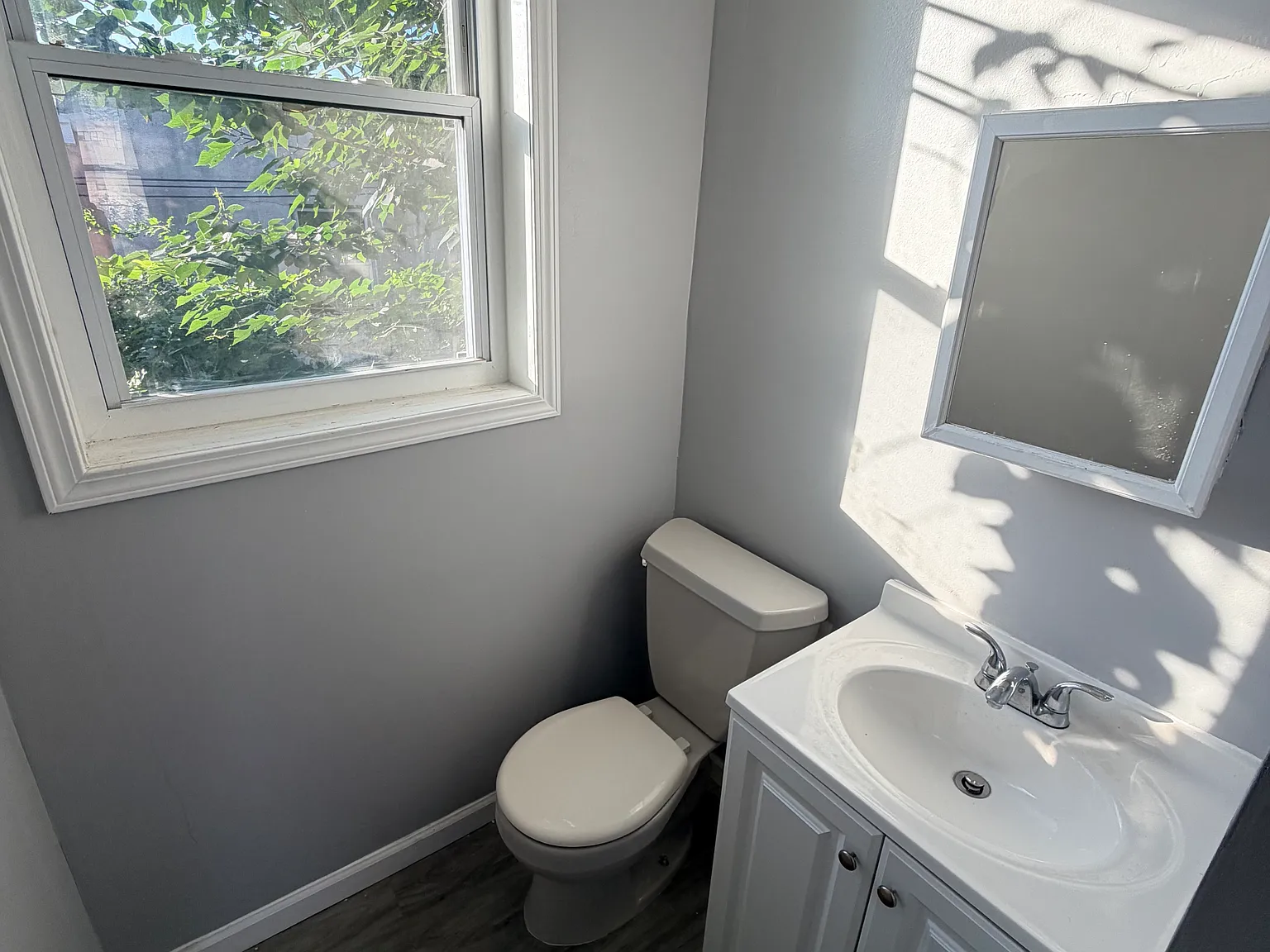 2 bed, 930 sqft, $1,300 — Photo 4