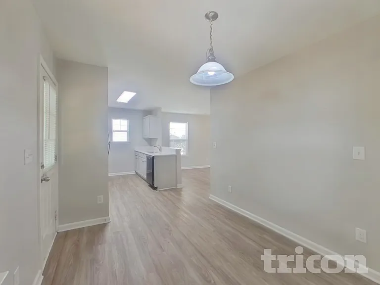 345 Hunslet Cir — Photo 5