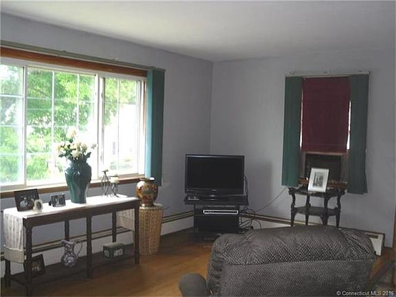 2nd image of 98 Macauley Ave
