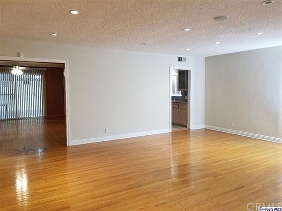4th image of 506 N Jackson St #A