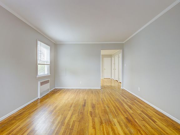 4th image of 625 E Beech St