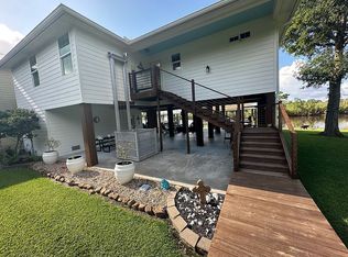 5692 Myrtle St, Orange, TX 77630