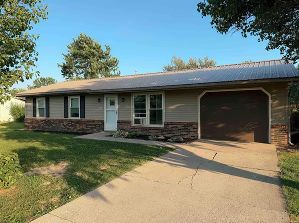 224 Wind Ridge Trl, Berne, IN 46711