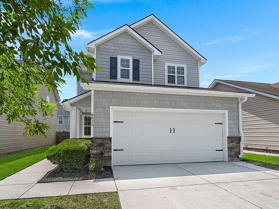 2nd image of 8815 Shadowglen Dr