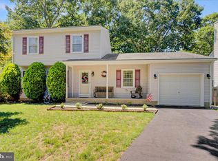 46 Mermaid Dr, Manahawkin, NJ 08050