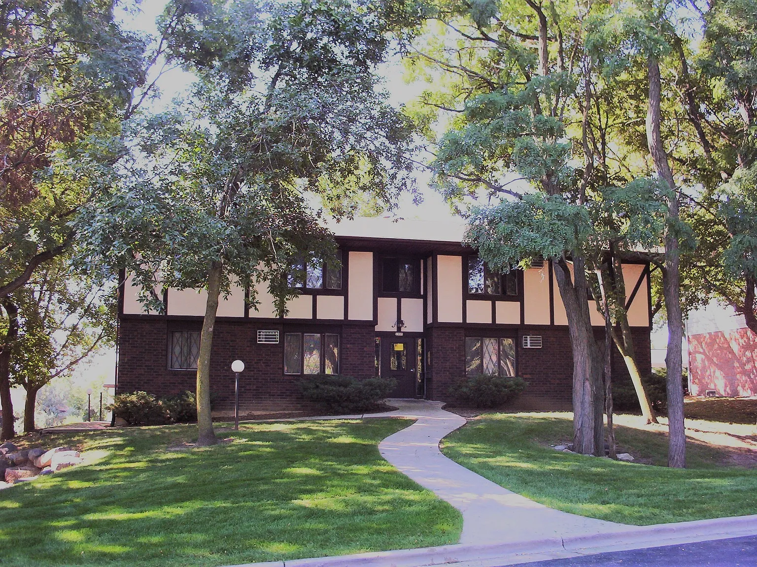 2 bed, 1.0 bath, 875 sqft, $1,500 — Photo 3