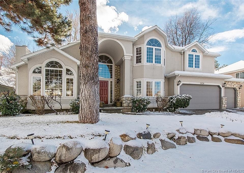 1st image of 1938 E Vintage Woods Ct