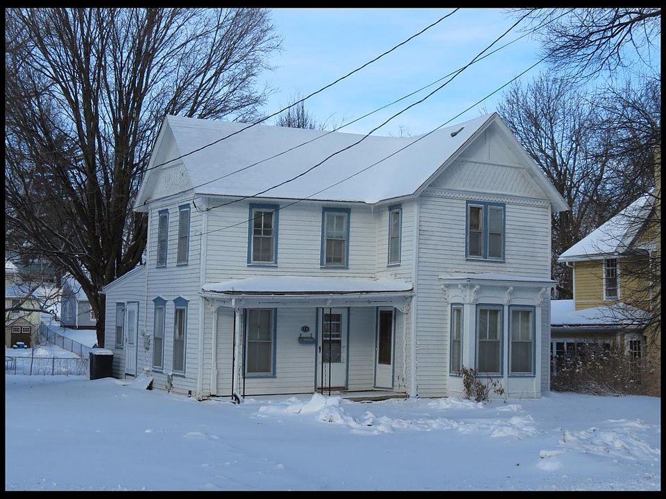 2nd image of 1201 Chestnut St