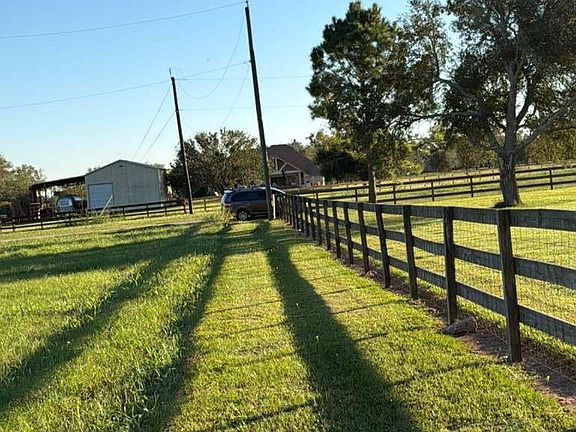 2nd image of 16318 Deer Haven Run