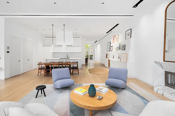 Rented by Coleman Real Estate Group | media 26