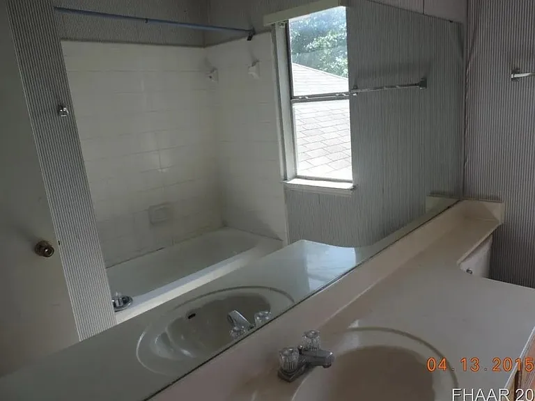 2014 Fieldstone Dr — Photo 7