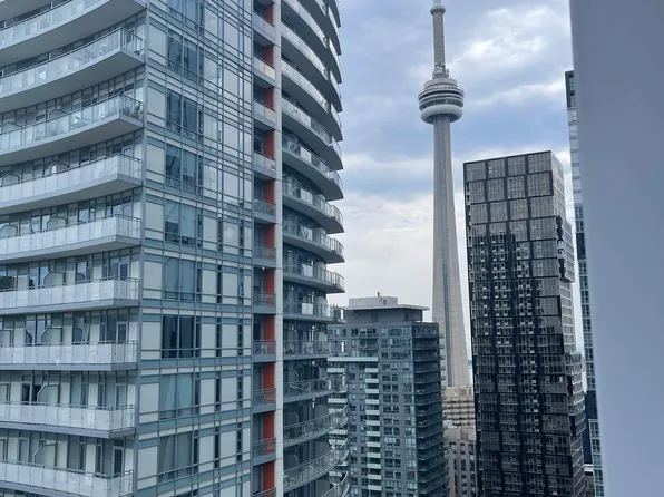 28 Widmer St, Toronto, ON