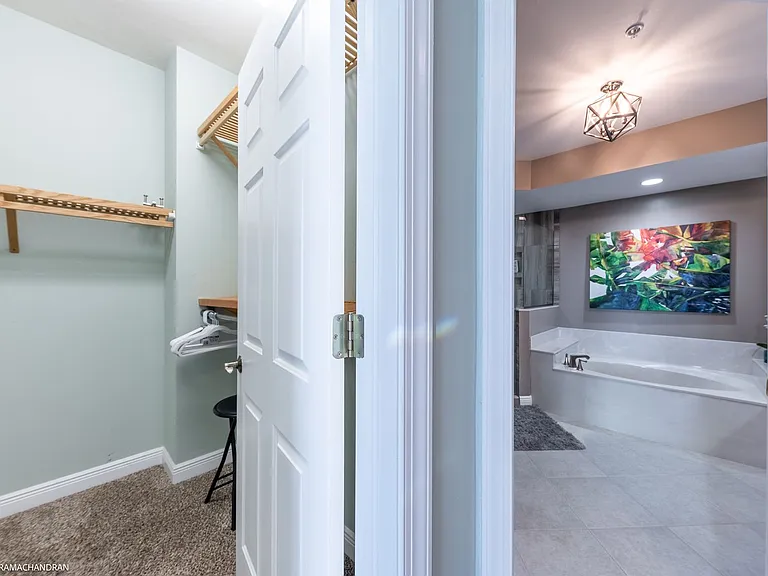 3313 Sunset Key Cir #402 — Photo 30