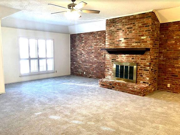 5th image of 410 Woodland Hills Dr