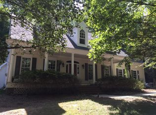 4901 Ridgemoor Pl, Holly Springs, NC 27540
