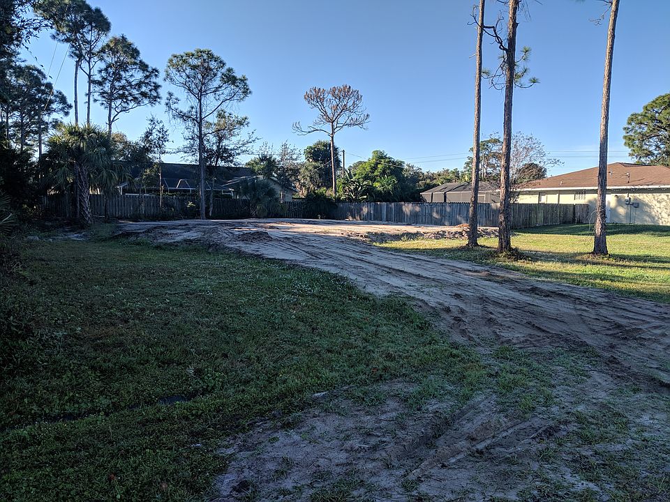 1st image of 734 SE Cavern Ave