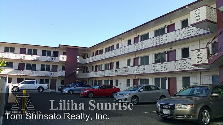 2nd image of 1438 Liliha St APT 108