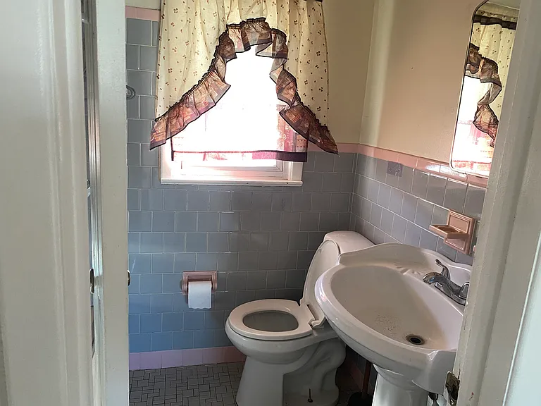 209-211 Paterson Ave #2 — Photo 13