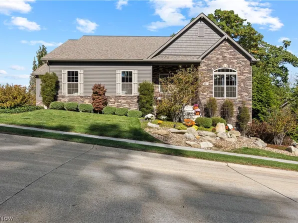 802 Shadow Creek Trl, Amherst, OH 44001