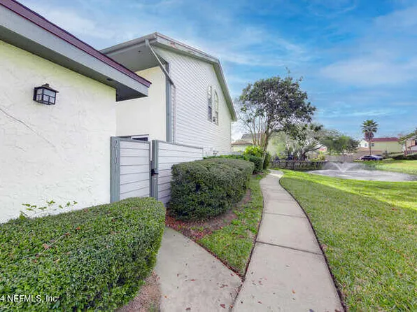2101 CHALLENGER Court W #2101, Jacksonville, FL 32233