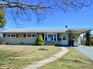 1211 Mickley Rd, Whitehall, PA 18052