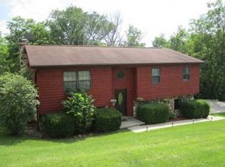 1 Cherry Ln, Hurricane, WV 25526