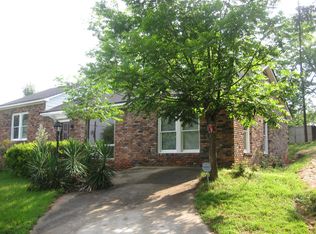 1028 Sheppard Rd, Stone Mountain, GA 30083