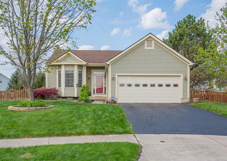 1st image of 2667 Bramble Dr
