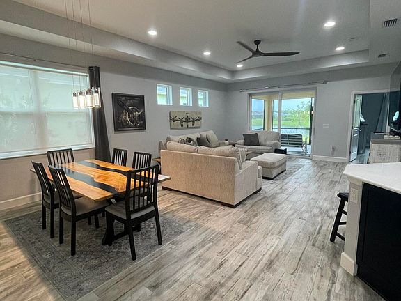 5th image of 680 Margaritaville Ave