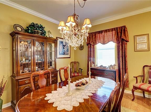 4th image of 3592 Dandolo Cir