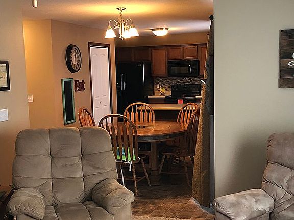 5th image of 809 NW Prairie Creek Dr