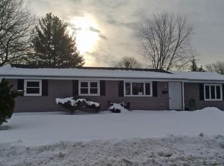 7 Poole Cir, Holbrook, MA 02343