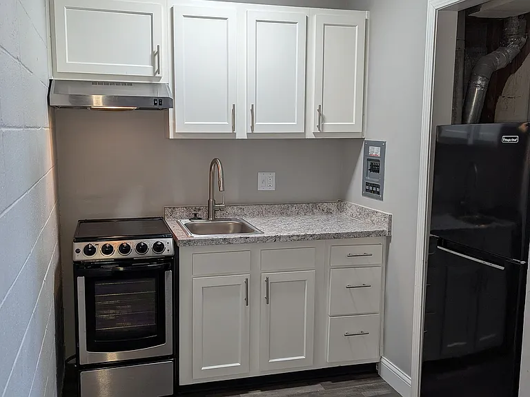 Campus View Apartments — Photo 17