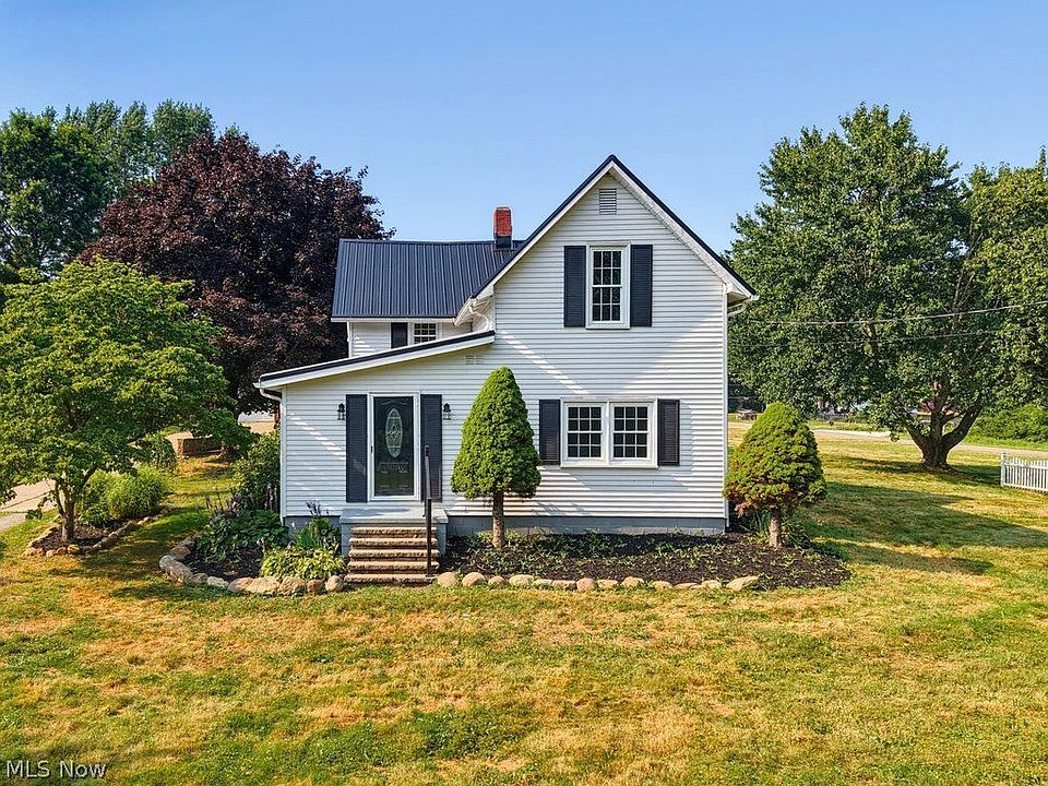 1st image of 3477 Kinsley Dr NE
