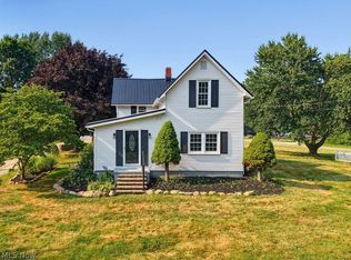 3477 Kinsley Dr NE, Hartville, OH 44632