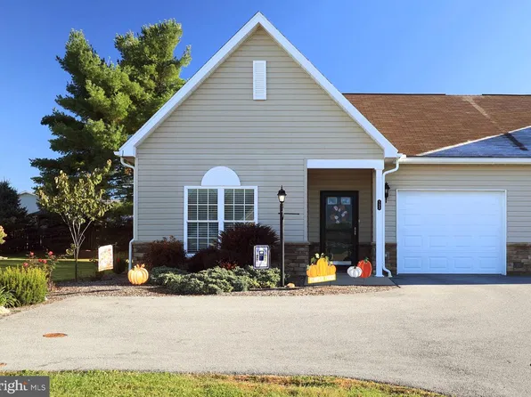 133 Gemstone Dr, Bellefonte, PA 16823