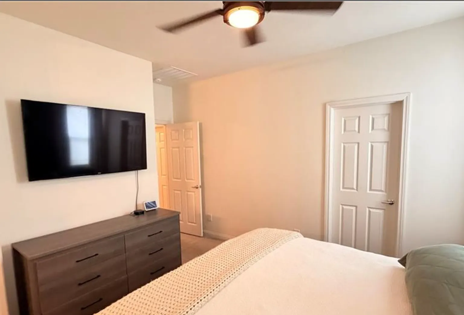 4336 Stardusk Falls Ave — Photo 3