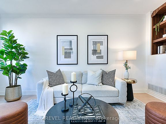 3rd image of 399 Perth Ave