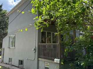 156 Varsity Rd, Toronto, ON M6S4P3
