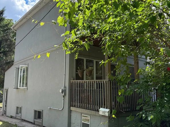 156 Varsity Rd, Toronto, ON M6S 4P3