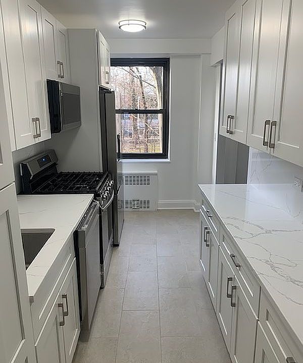 1st image of 3103 Fairfield Ave APT 3G