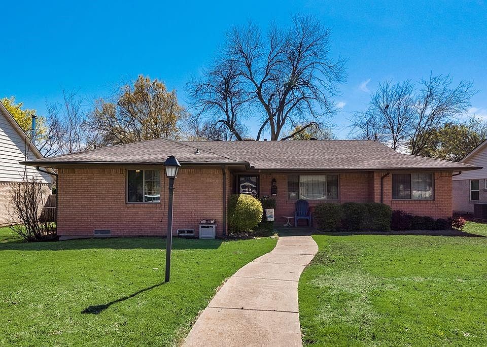 1st image of 1217 Evergreen Dr