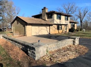 W3203 Dummer Dr, Lake Geneva, WI 53147