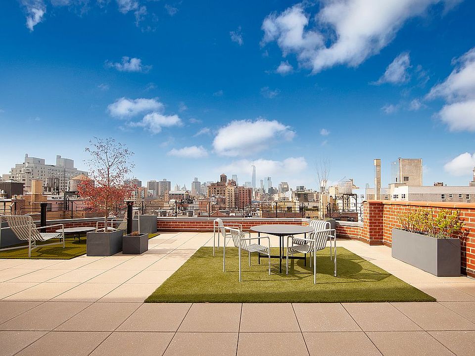 1st image of 45 W 10th St APT 6A