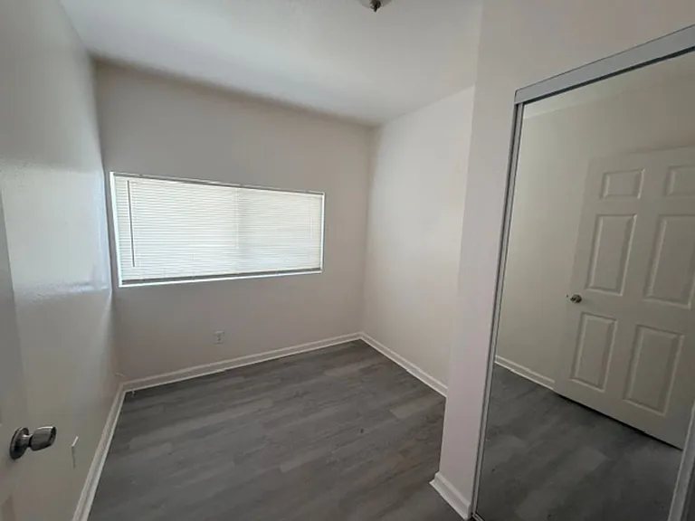 5415 Imperial Ave — Photo 6